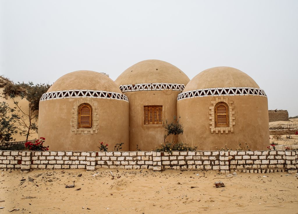 Maisons briques de boue terre crue Afrique Egypte