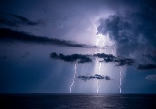 La NAO+ podría dominar en septiembre y octubre, José Miguel Viñas avisa: "influiría en las lluvias otoñales de España"