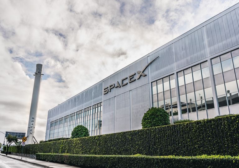 SpaceX SpaceX