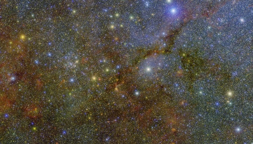 Cygnus X, región turbulenta y activa de formación estelar. Crédito: NASA/JPL-Caltech/IPAC/Hora et al.