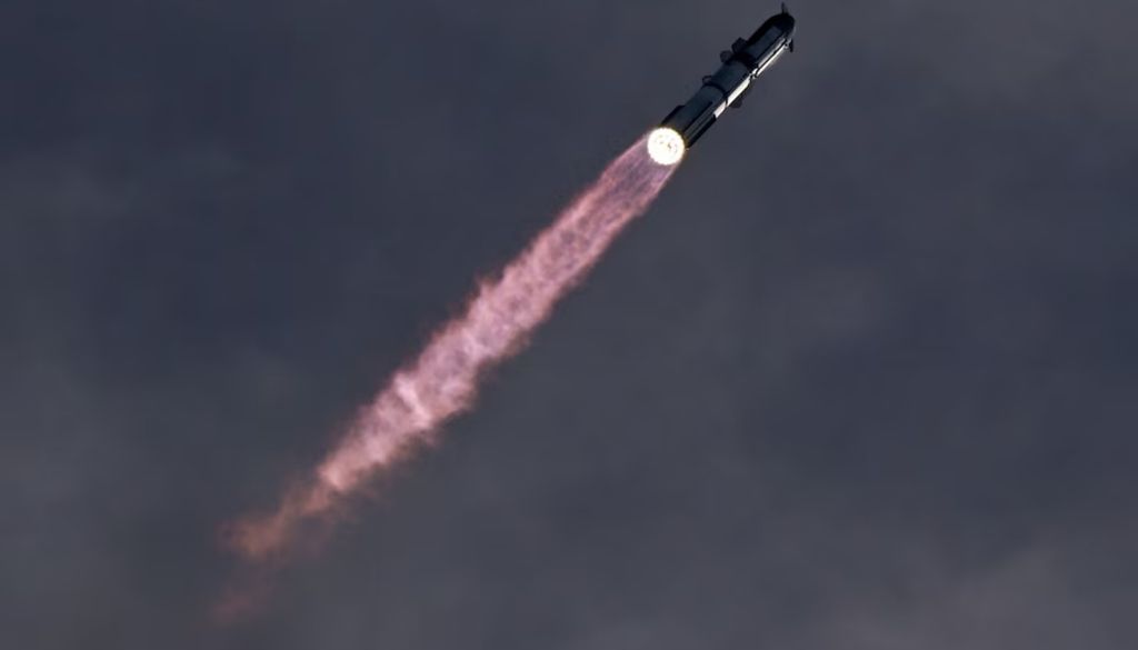 NASA Luna Artemis Starship Blue Origin Starship de SpaceX es el sistema de lanzamiento más potente y grande jamás construido por la humanidad.Crédito: REUTERS/Steve Nesius.
