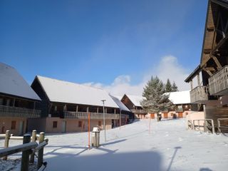 La neige a fait son apparition en plaine : les images des flocons tombés ces dernières heures