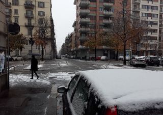 La neve sul Piemonte: imbiancate le Alpi occidentali e Torino