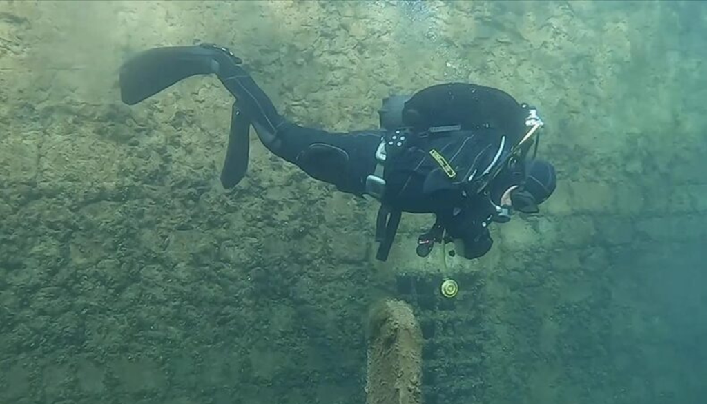 Pese a haber estado bajo el agua durante décadas, las estructuras mantienen una integridad estructural notable. Foto: anatolianarchaeology.net