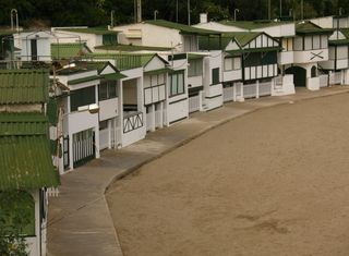 La pintoresca playa a 30 minutos de Barcelona que es bien de interés cultural desde 2020