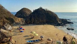 La playa m&aacute;s libre de M&eacute;xico est&aacute; en Oaxaca: Zipolite se convierte en un refugio de paz