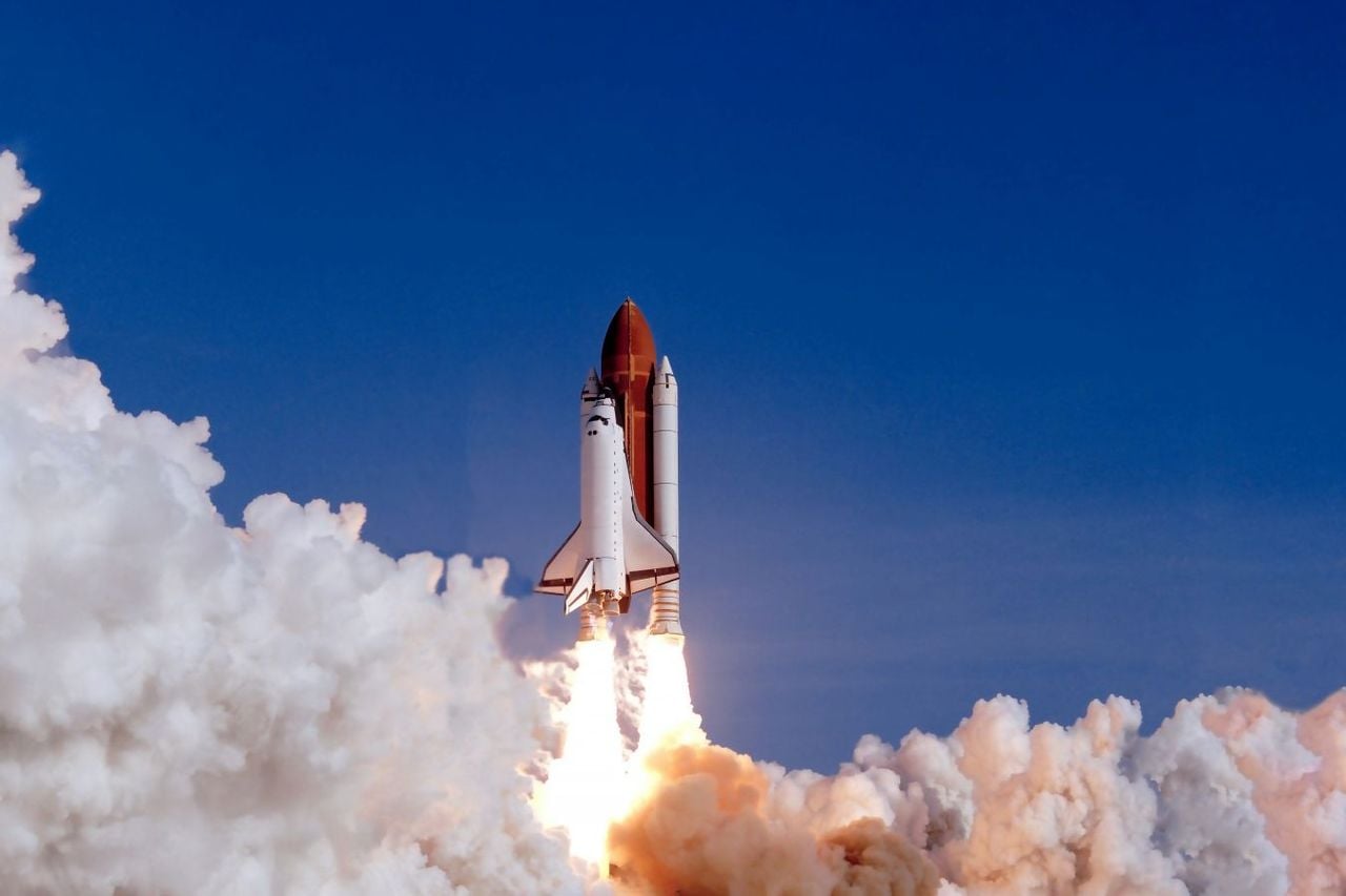 Eileen Collins fu una pioniera. Fu la prima donna a pilotare e comandare uno Shuttle della NASA.