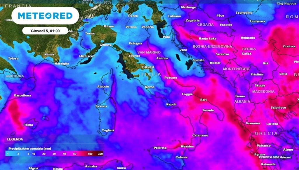 Mappa degli accumuli previsti entro metà della prossima settimana. Piogge persistenti, rovesci anche diffusi e locali temporali potrebbero assumere anche forte intensità, in particolare sulle fasce costiere e ioniche di Puglia, Calabria e Sicilia. EMCWF-MeteoRed