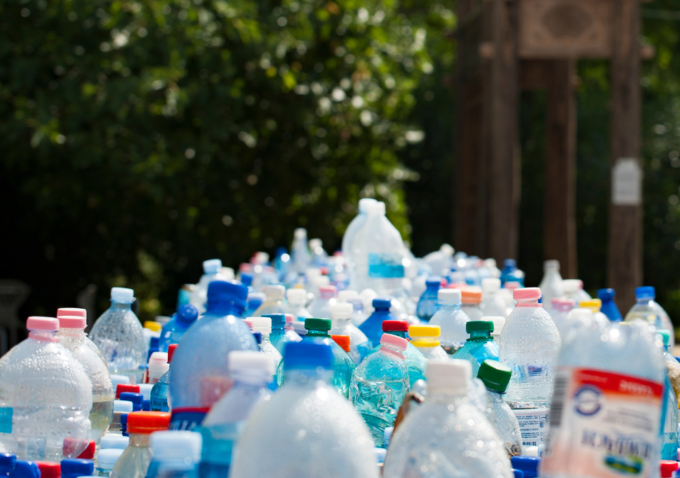 reciclaje de plásticos. reciclaje de plásticos.