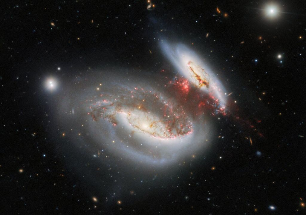 colisión de galaxias colisión de galaxias