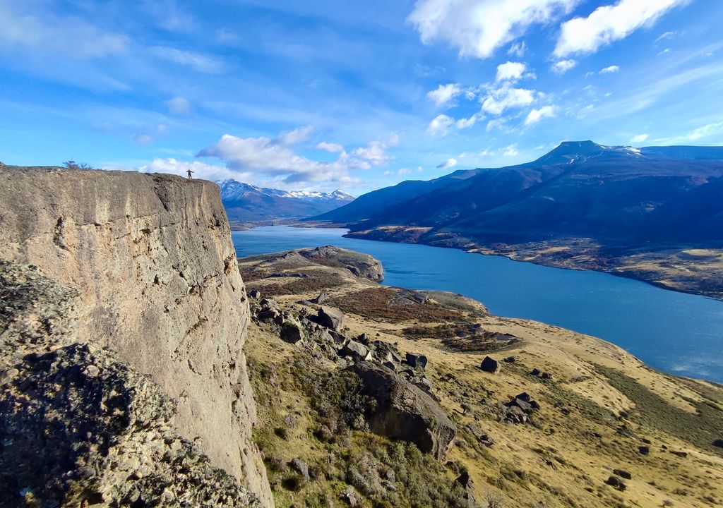 Trekking por el Cerro Benítez, Puerto Natales. Trekking por el Cerro Benítez, Puerto Natales.
