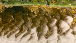 La siccit&agrave; prosciuga i fiumi d'Europa e rivela tesori nascosti di ogni epoca