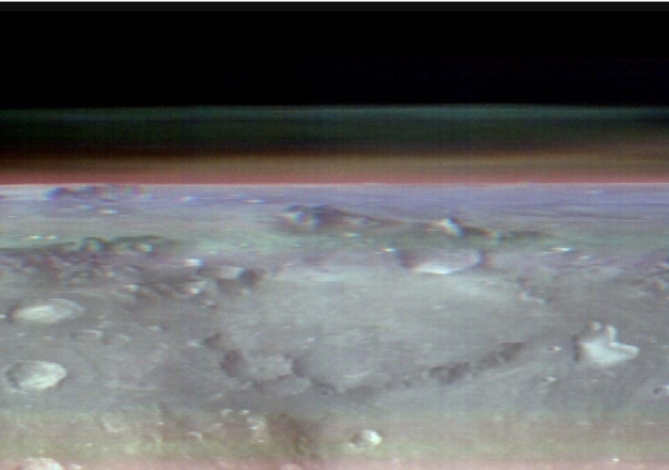 Mars Odyssey de la NASA volcán nubes de hielo de agua en Marte