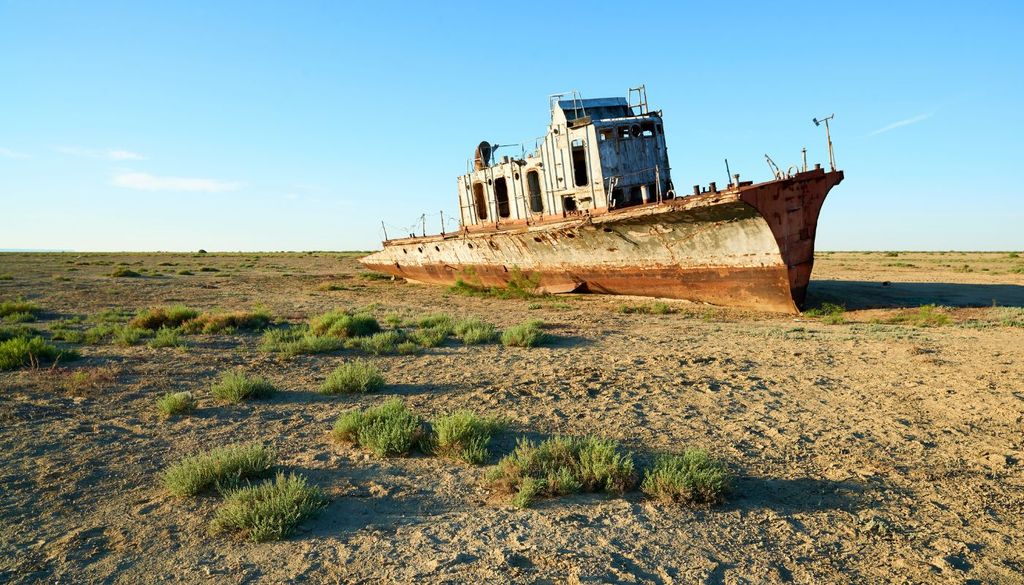Un equipo de científicos españoles ha descubierto que el antiguo fondo del lago está liberando enormes cantidades de dióxido de carbono (CO₂)