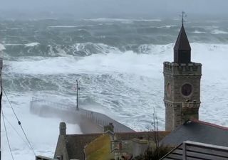 Tempête Eunice : les images des dégâts sur les îles Britanniques !