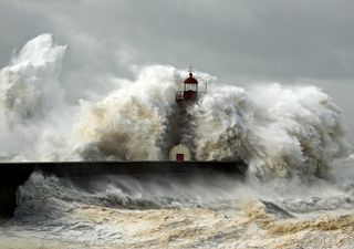 Barra, ce "cyclone explosif" qui balaie l'Europe. La France menacée ?