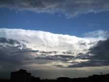 La Tormenta Del 10 De Agosto Del 2002 En El Noreste Peninsular La Tormenta Del 10 De Agosto Del 2002 En El Noreste Peninsular