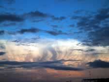 La Tormenta Del 10 De Agosto Del 2002 En El Noreste Peninsular La Tormenta Del 10 De Agosto Del 2002 En El Noreste Peninsular