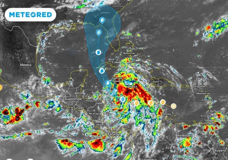 La tormenta Ian se intensifica y amenaza Cuba y Florida La tormenta Ian se intensifica y amenaza Cuba y Florida