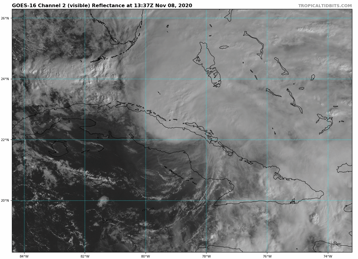 Secuencia de imágenes visibles con Eta abandonando Cuba por el norte de la Isla. TropicalTidbits