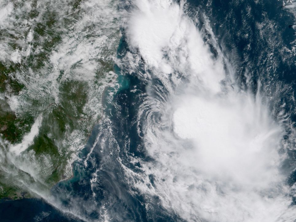 La tormenta tropical Iba hace historia en las costas de Brasil