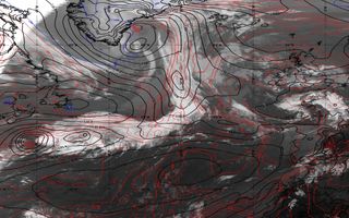 La tormenta tropical Kyle, transición extratropical y profundización