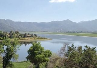 ¿La viste? El impactante renacer de la icónica Laguna de Aculeo