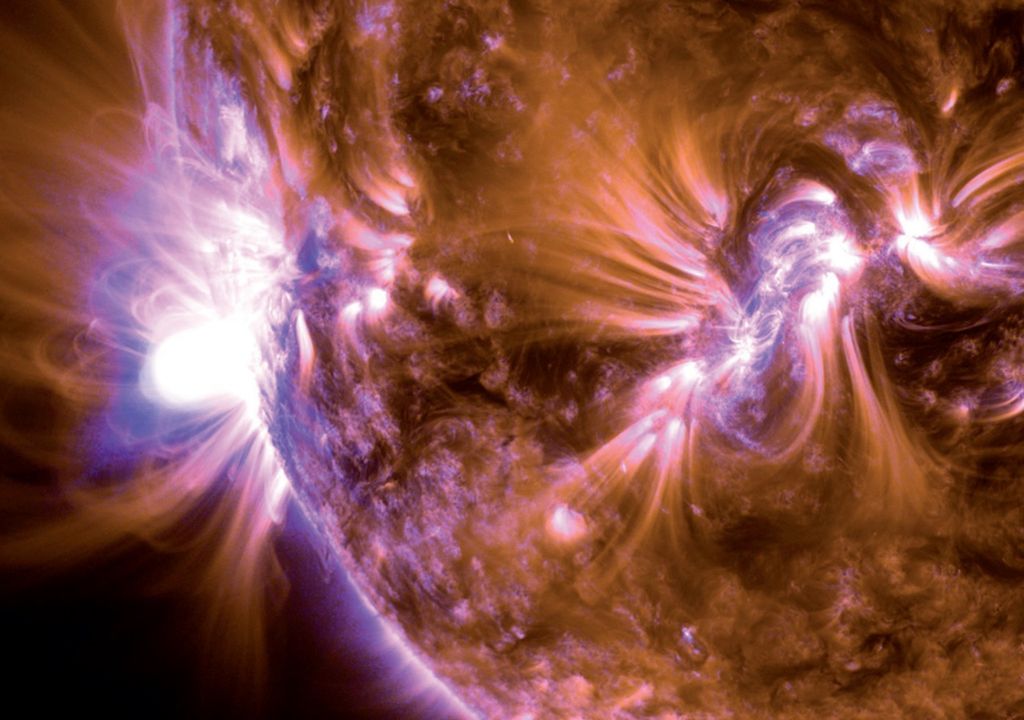 Explosão solar X1.2
