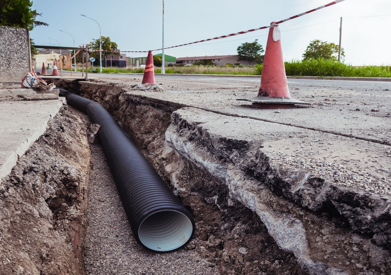 Una de las acciones es construir, reparar y mejorar la infraestructura de conducción y almacenamiento de agua.