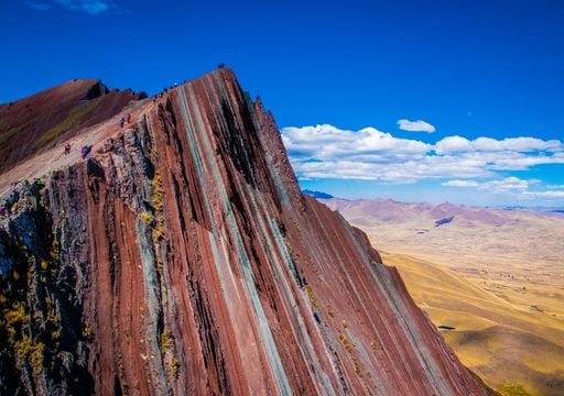 Las 6 montañas más coloridas del mundo: descubre los lienzos naturales más espectaculares del planeta