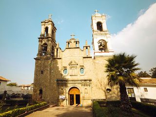 Las callejuelas floridas de Villa del Carbón que enamoran cerca de CDMX