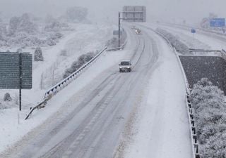 Las carreteras que se pueden ver afectadas por la nieve este fin de semana: cadenas, posibles restricciones y cortes