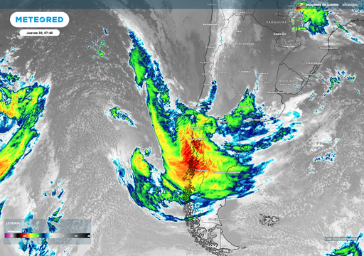 "Las lluvias avanzar&aacute;n hasta la Regi&oacute;n de Atacama": inminente temporal dejar&aacute; hasta 120 mm de precipitaciones en Chile