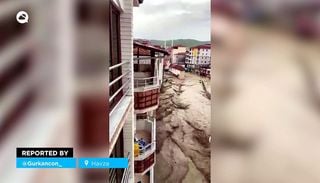 Las lluvias torrenciales provocan inundaciones catastr&oacute;ficas en Samsun, Turqu&iacute;a, los videos e im&aacute;genes son devastadores