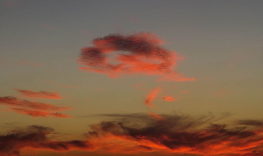 Las Nubes Y El Cielo...