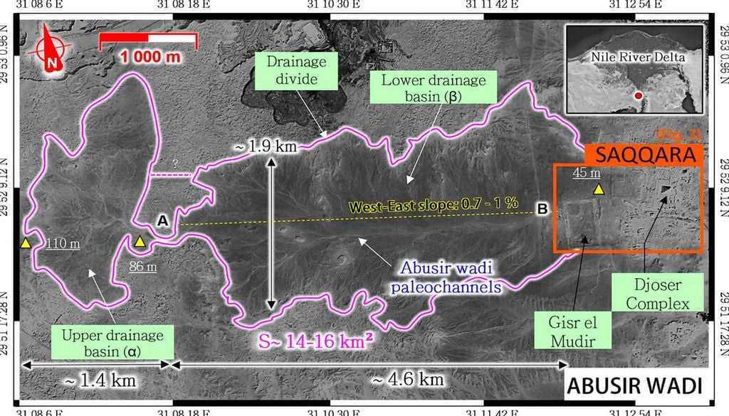 Pirámide de Djoser, en Saqqara Localização geral do complexo de Djoser em Saqqara e área de drenagem do uadi Abusir, a oeste do recinto de Gisr el-Mudir. Imagem: Plos One.