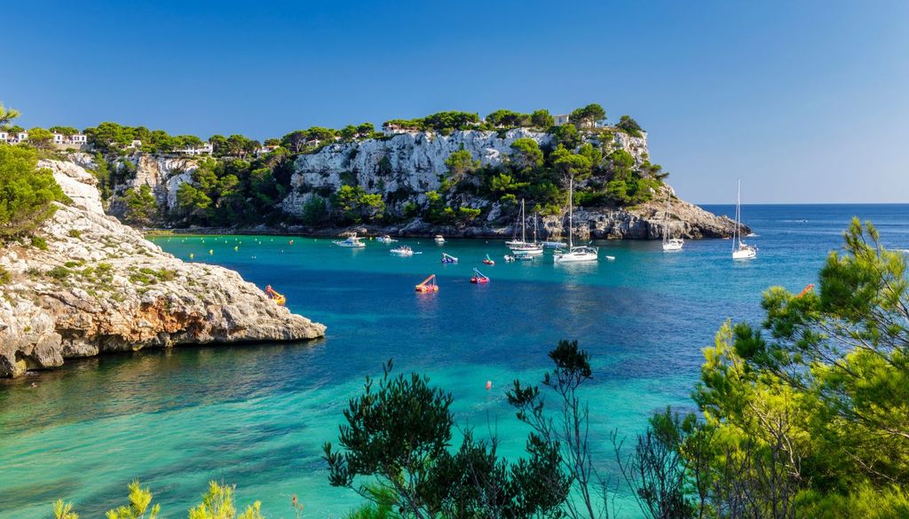 Cala Galdana ha sido incluida en la lista negra por los problemas ambientales asociados al entorno del Torrent d’Algendar