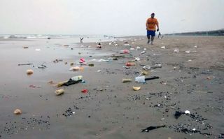 Las principales basuras en nuestras playas