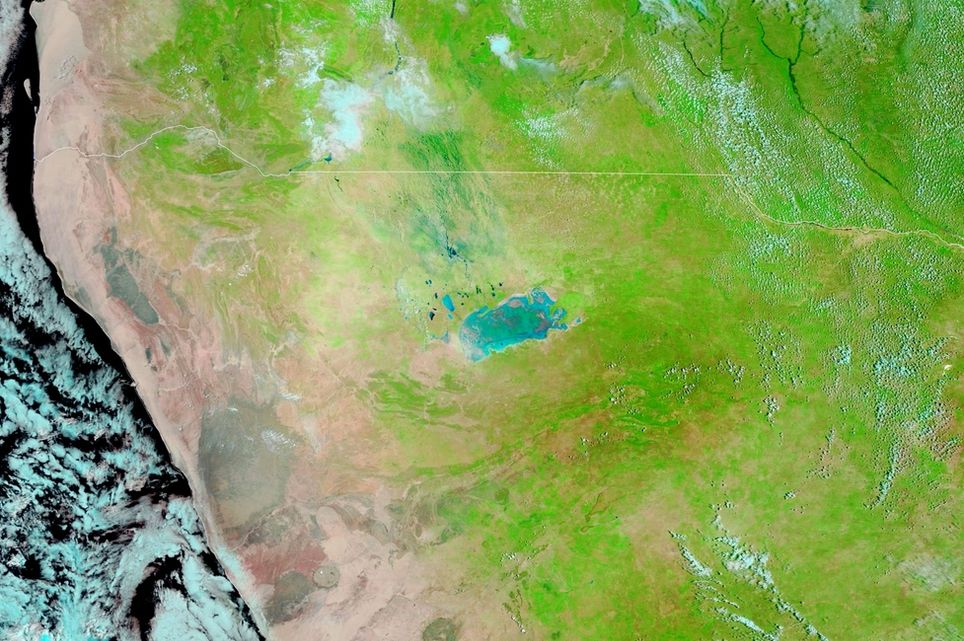 Las Recargas De Agua En El Parque Nacional De Etosha