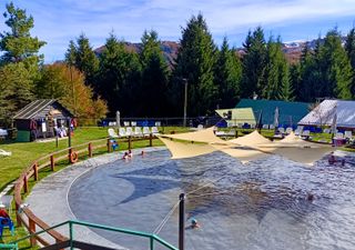 Las sorprendentes piscinas de agua termal en medio de las montañas de la Región del Ñuble