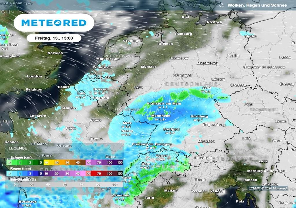 Am Freitag fällt erst Regen, dann geht der Regen langsam in Schnee und Schneeregen über.