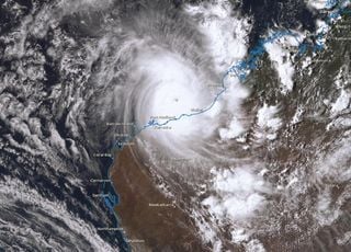 Austrália: o terrível ciclone Ilsa prepara-se para atingir duramente o país