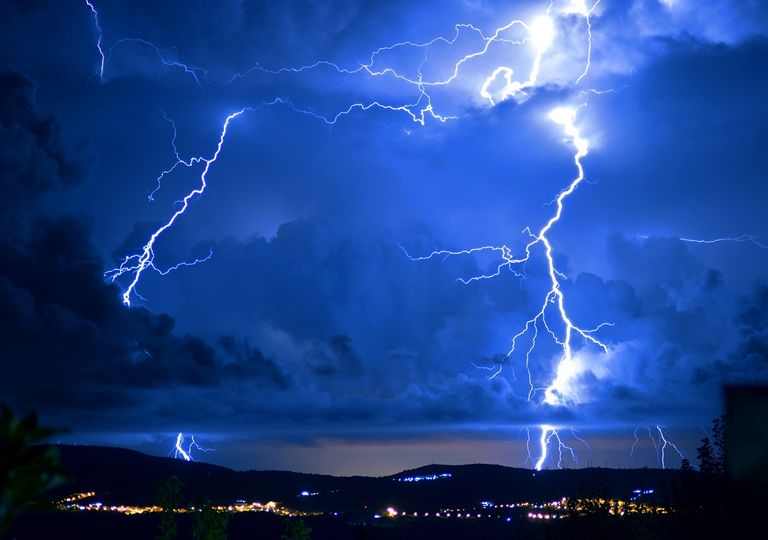 Temporali violenti in estate, quando si originano? Temporali violenti in estate, quando si originano?