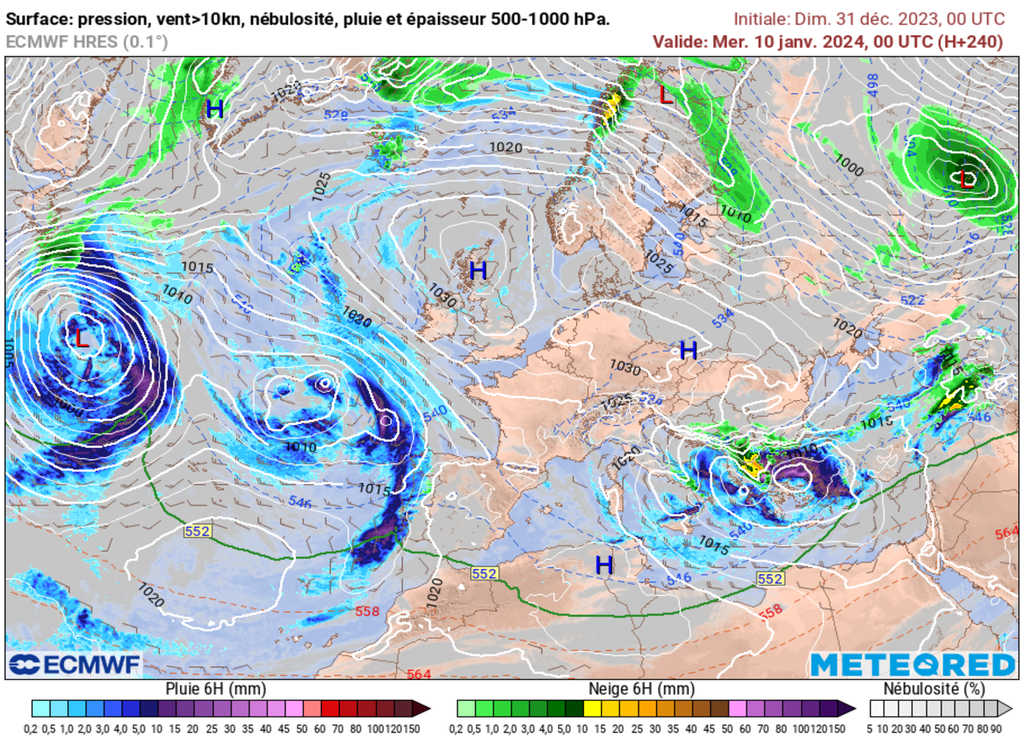 L'anticyclone devrait nous protéger durant plusieurs jours des pluies et du vent. L'anticyclone devrait nous protéger durant plusieurs jours des pluies et du vent.