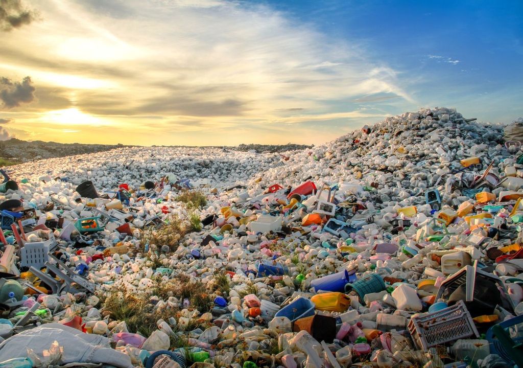 Inquinamento di plastica. Inquinamento di plastica.