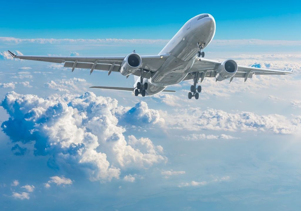 Aereo in volo di crociera.