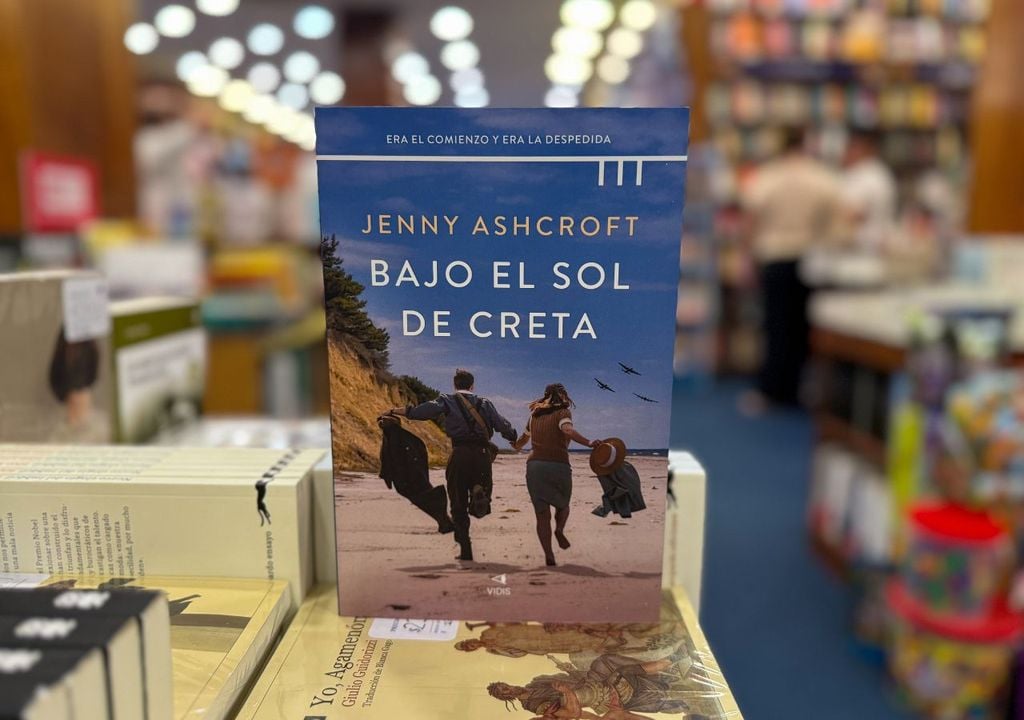 Bajo el sol de Creta, por Jenny Ashcroft Bajo el sol de Creta, por Jenny Ashcroft
