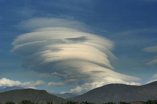 Lenticular multicapa