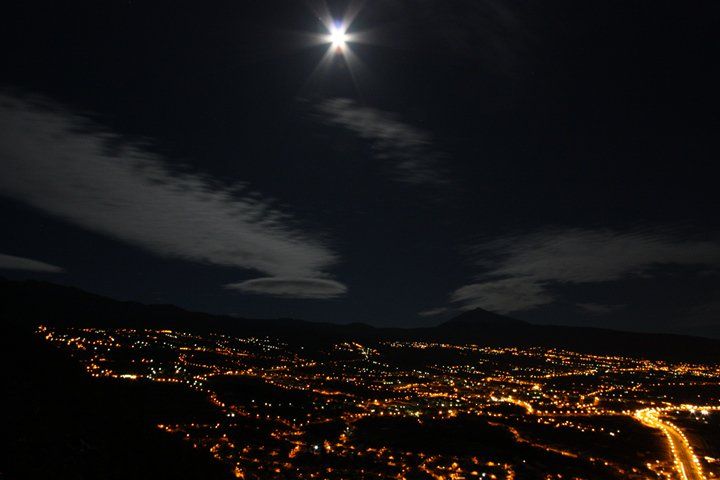 Lenticulares Canarios Nocturnos, 7 Abril 2012