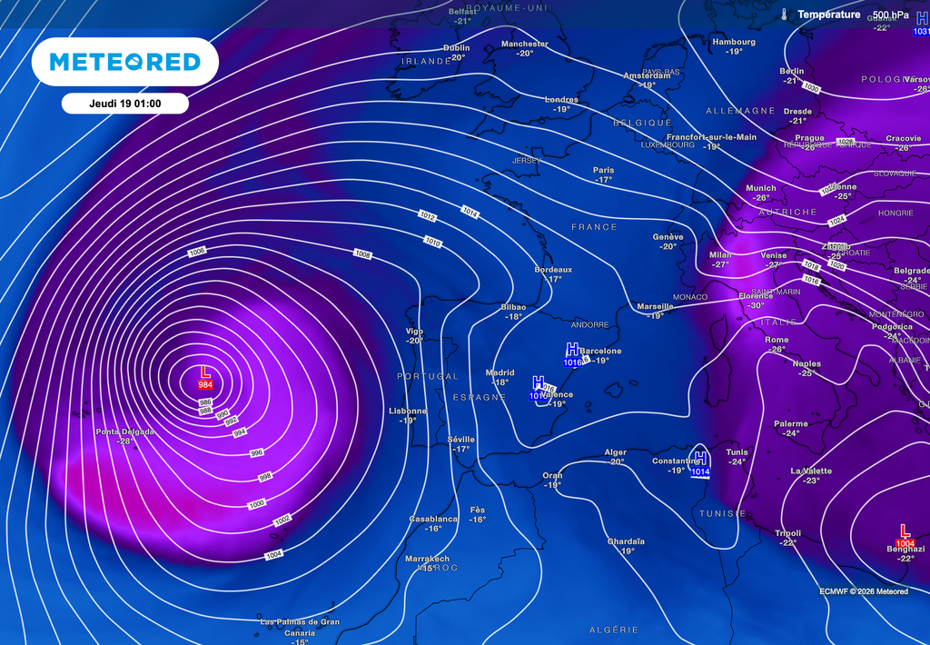 D'ici la semaine prochaine, une goutte froide va concerner les Açores, influençant la météo sur une partie de la France.